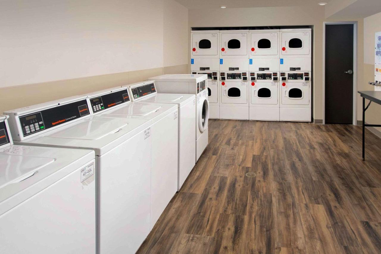 Woodspring Suites Cherry Hill Luaran gambar